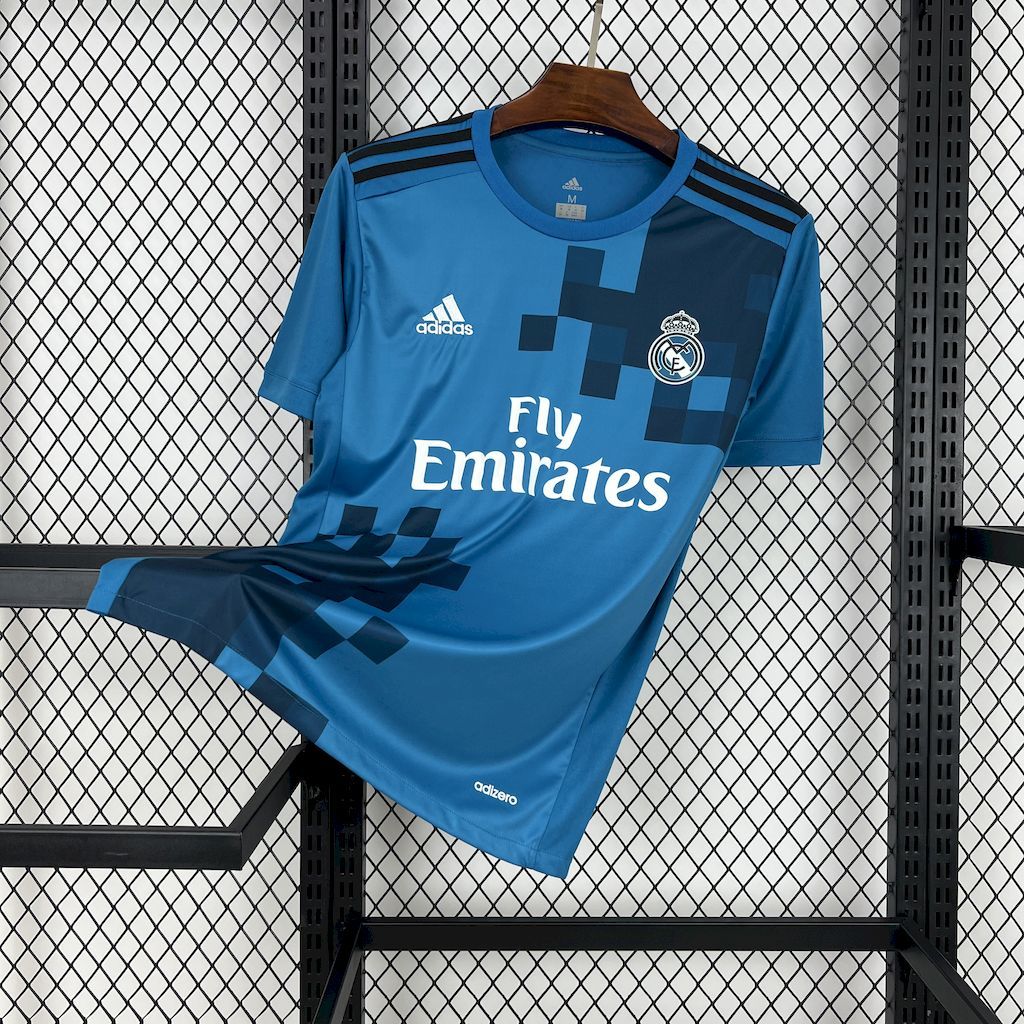 Real Madrid 2017/18 Third
